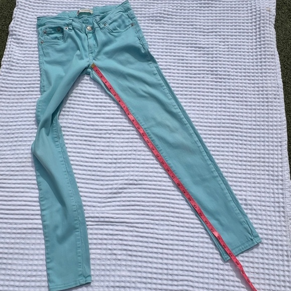 Levi's Girls' 710 Super Skinny Soft Brushed Jeans - Picture 12 of 15